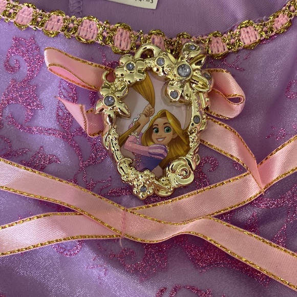 Disney Princess Tangled Rapunzel Costume Size 7-8. NWOT . - Picture 6 of 12